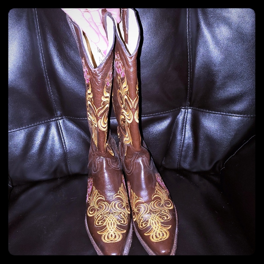 Ferrini boots